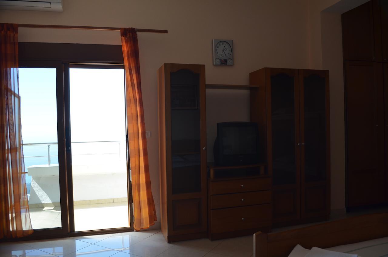 Hotel Palasa Paljasa